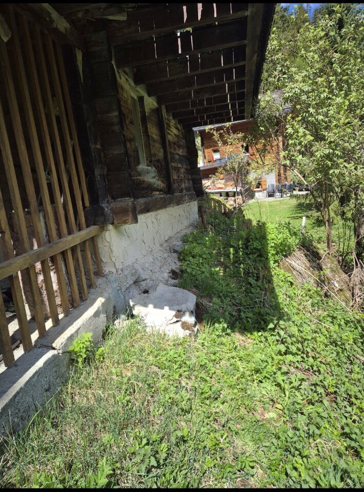 Extérieur du chalet avant les travaux